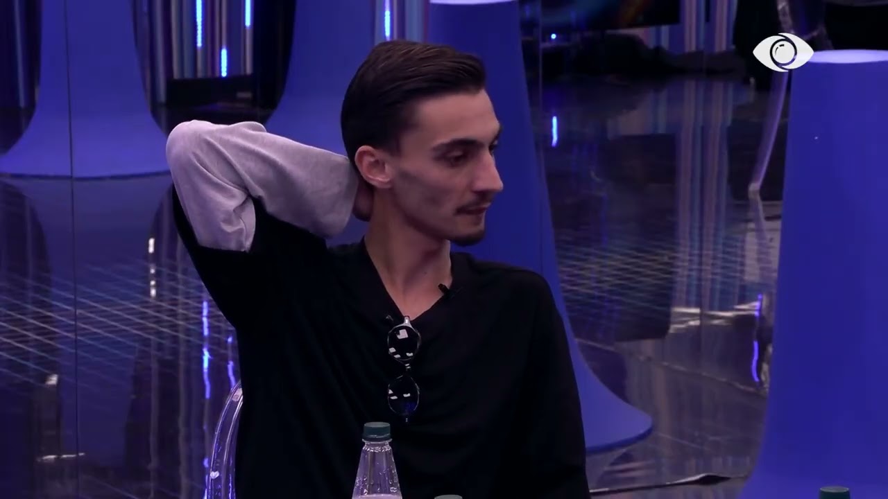 Po ta kuptosh, kur unë të flas për jetën time…/ Miri bisedon me Juxhinin