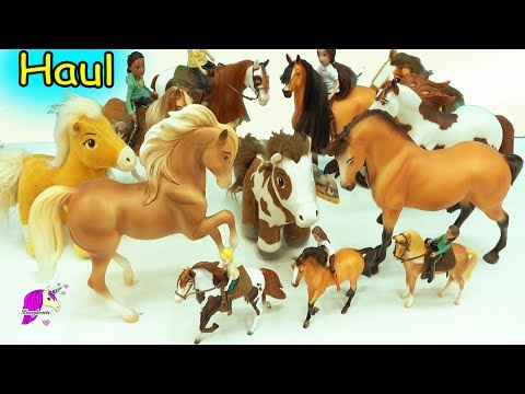 , title : 'Giant Haul Spirit Riding Free Breyer Horses - Traditional , Brushable + Action Figure Riders'