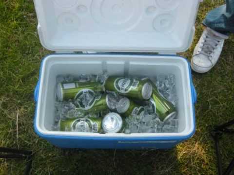 Útilegulagið - Bent & 7berg Ásamt Dóra DNA