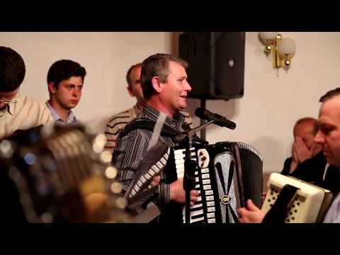 Fratele Nicu Iurean la ciuta   Grupaj de cantari 2