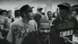 Leandro Sapucahy e Marcelo D2- Numa Cidade Muito Longe Daqui