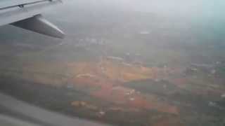 preview picture of video 'SpiceJet Ahmedabad Hyderabad Flight Landing at Rajiv Gandhi International Airport Hyderabad'