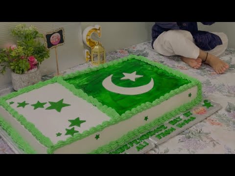 Happy independence day k orders | urgent 15 pound cake ka order | Vlogs with Safia