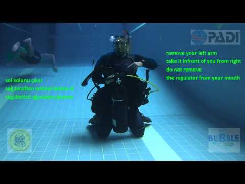 PADI IDC SKill DEmonstration - Scuba Unit Remove and Replace Underwater