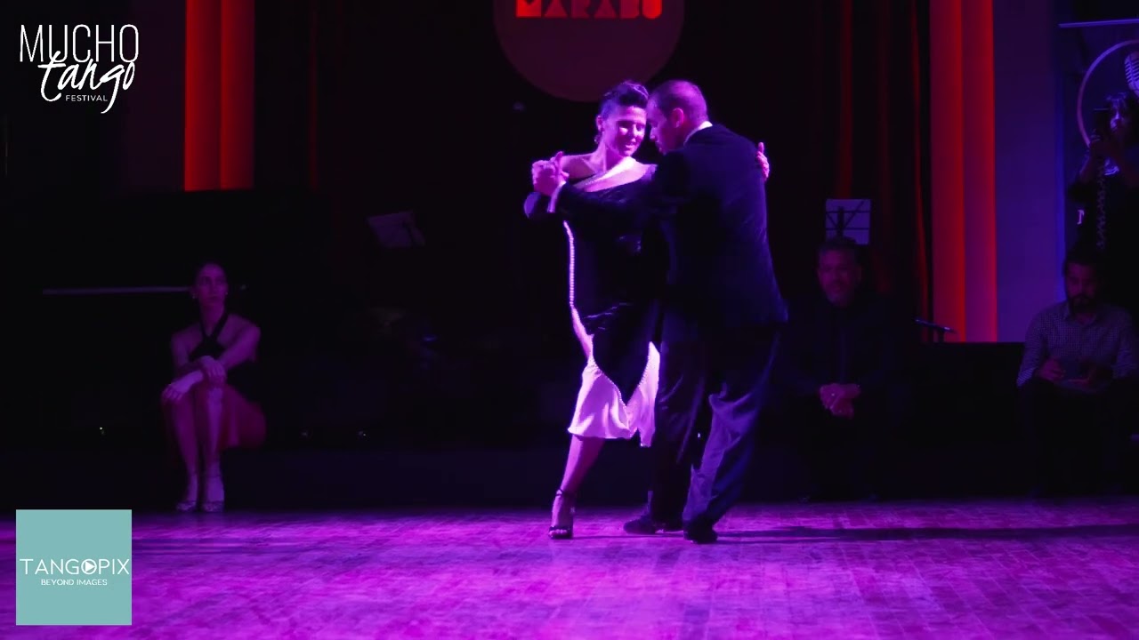 Cristina Sosa & Daniel Nacucchio dance Juan D'Arienzo - Paciencia