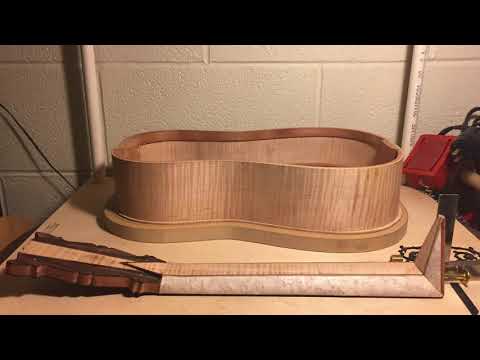 Stradivari Guitar Project Españoletas y Canarios   Gaspar sanz
