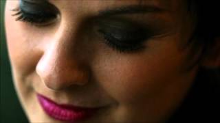 Almeno Tu Nell'Universo Music Video