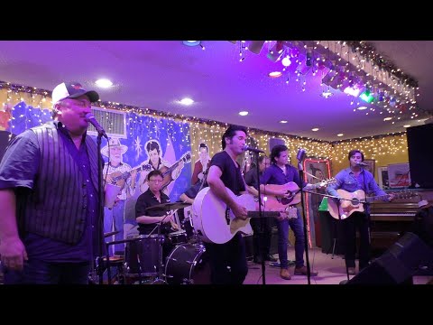 2021 Tupelo Wednesday After Party Clip 1 of 7 - video by Susan Quinn Sand