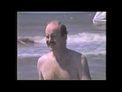 Brunei 1990 - Nicky and Hilary Sailing