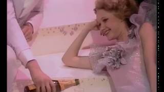 Top Of The Pops - 1976.06.10 - Maureen McGovern - The Continental (Ruby Flipper)