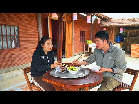 KONG & NHAT went to the fields to plow, catch fish, and enjoy a warm meal together.