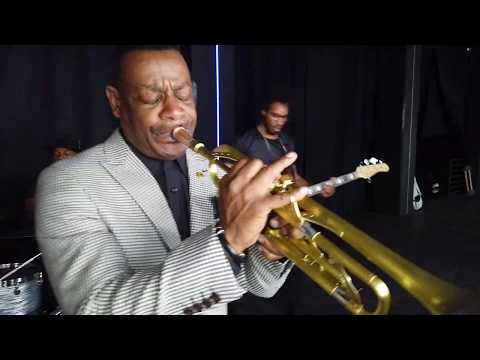 Willie Bradley "Life On Top" featuring Greg Manning