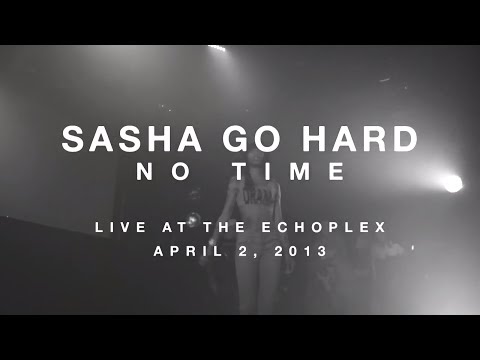 Sasha Go Hard performs "No Time" - Live at Check Yo Ponytail