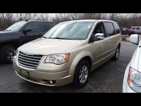 2010 Chrysler Town and Country Touring Full Tour