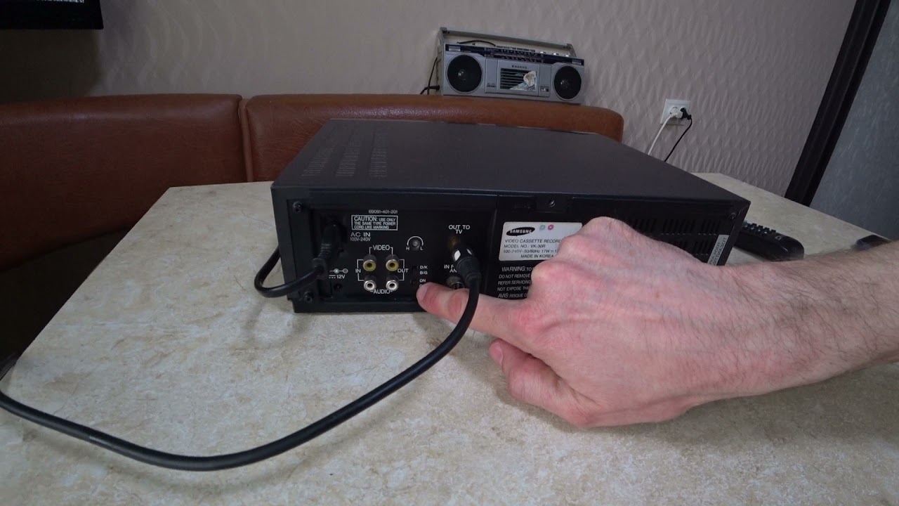 Как подключить видеомагнитофон JVC к телевизору