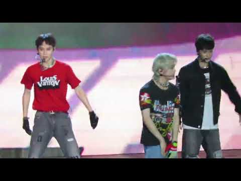 230122 NCT 127 Tour [The Link] Santiago - FASTER + 2 BADDIES