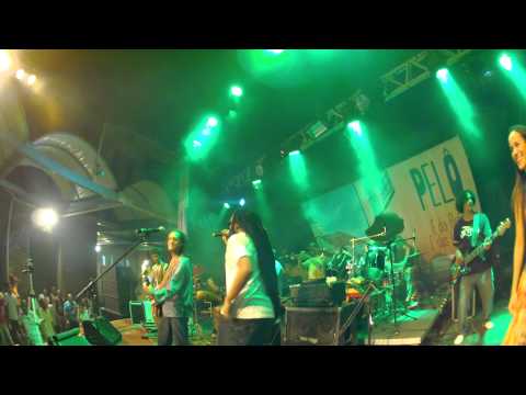 Filho da terra - Sine Calmon & Jeremias Gomes.  Sexta do reggae. Pelourinho, Salvador. Novembro 2014