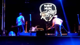 14   Novedades Carminha - Et moi et moi + Tu antes molabas @ FIB 2015 (Benicassim)