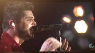 Craving you by Thomas Rhett live at CMA awards 2017