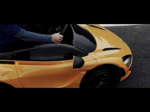 McLaren 720S de juguete