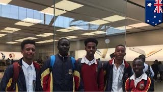 Racist? Australian Apple Store denies entry to black kids due to theft risk - TomoNews