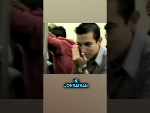 Il s’endort au travail et pense qu’on est dimanche 😂 #shorts