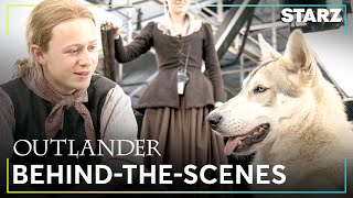 The Cast Goes Down Memory Lane
