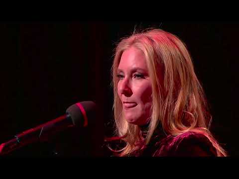 Hallelujah by Leonard Cohen  (Eleanor McCain, singer), Ontario Pops. Carlos Bastidas conductor.