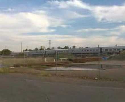 NR on Overland passing Dynon