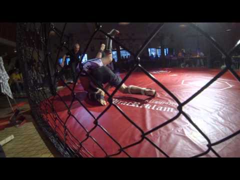 Karim Carlman vs Viktor Samuelsson Escalate Cage Challenge Mars 2013