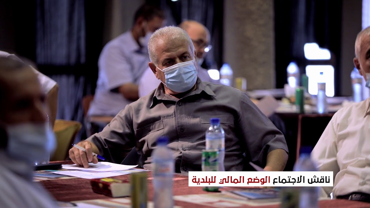 بلدية غزة تجتمع مع رؤساء لجان الأحياء