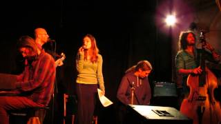 Pedro Padriani - Improvisation Cover of Under The Ice by Morcheeba