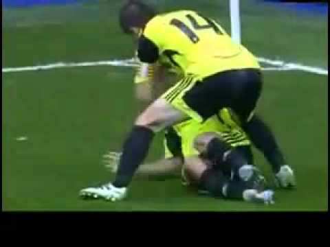Real Madrid Vs Zaragoza 2-3 ( 30 Abril 2011, who is the guilty now Mourinho? )