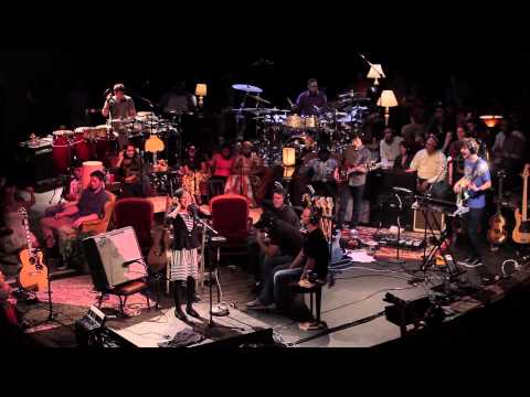 Snarky Puppy feat. Jayna Brown - I'll Do Me (Family Dinner - Volume One)