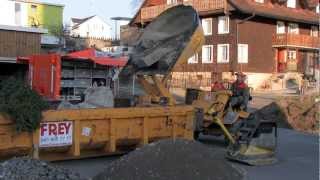 preview picture of video 'Spielplatzbau in Knutwil, Pionier-Einsatz 2012 der ZSO Sursee'