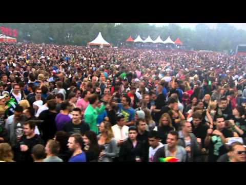 Maxter - You're not alone Defqon 1 2011