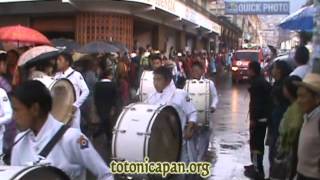 preview picture of video 'Desfile 18 de Septiembre 2012 Totonicapan Parte 2'