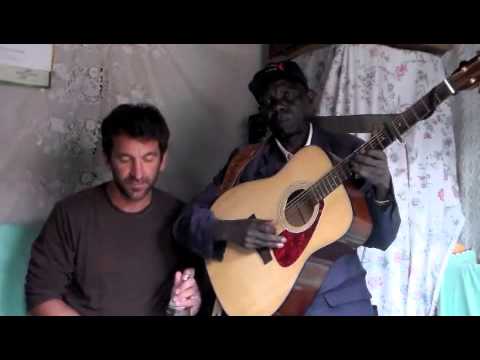 Kuoa Tuoa - Johnstone Mukabi and John - Acoustic African Guitar