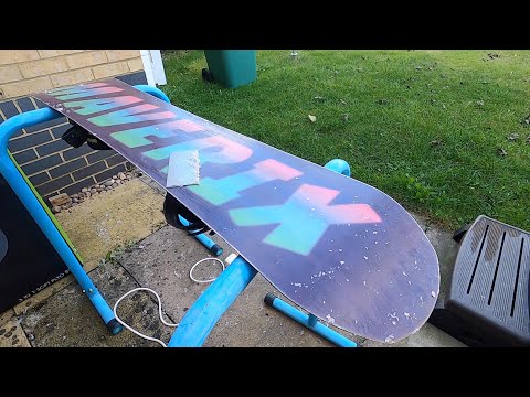 Pro Tips - How to Wax your Snowboard the quick and easy way