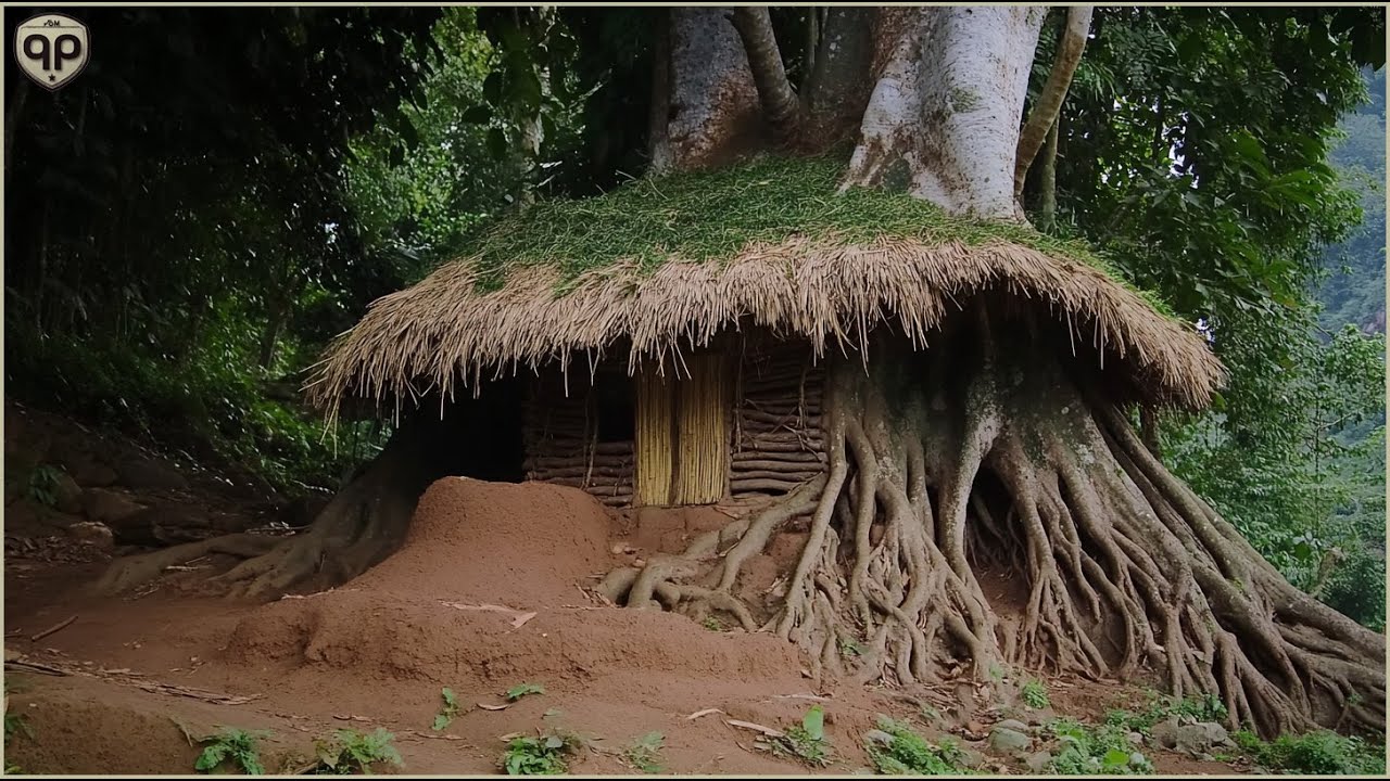 Building a Giant Tree House: Crafting a Stove, Grilling Fish, and Surviving in the Deep Forest!