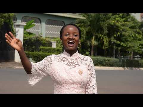 Enwom na me to Philipa Amoako.  Prod by Galaxy Mix