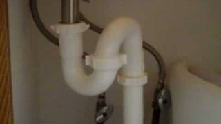 preview picture of video 'Rochester MN Home Inspector Discusses Unsafe S Trap below sink.. | 507-665-1597 | CALL US!'