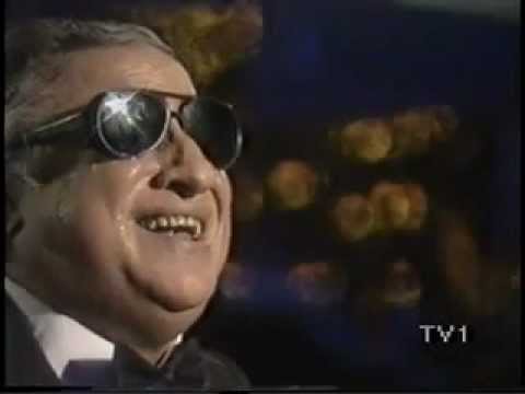 Gül Mevsimi Geldi Yine Bülbüllere Müjde - Kani Karaca