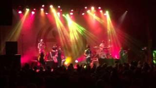 &quot;Flag&quot;, Xavier Rudd and the United Nations