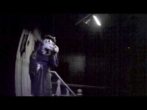 Linnanmäki Kyöpelinvuoren Hotelli Haunted House Valokarnevaali Light Carnival October 2015