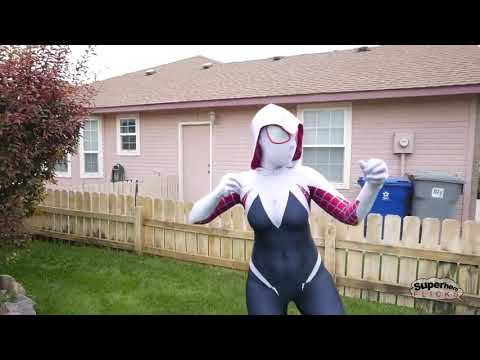Black Panther vs Spider Gwen vs Spiderman vs Hulk superhero battle in real life
