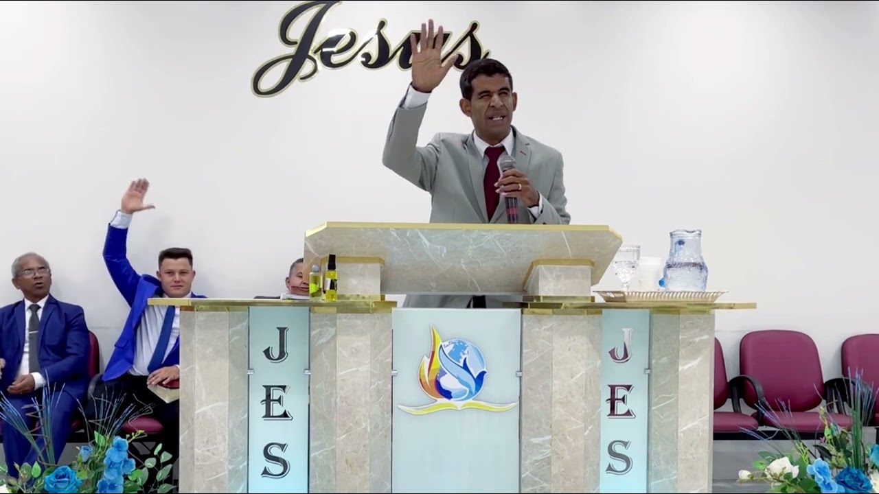 A igreja chorou em Curitiba