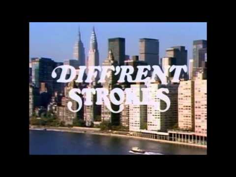 Arnold Et Willy Theme Song - Misc Television