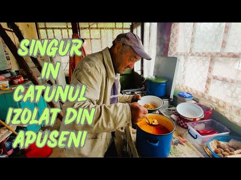 Tecșești, cătunul izolat din Apuseni unde singurătatea doare! Uitați de lume în vârf de munte!