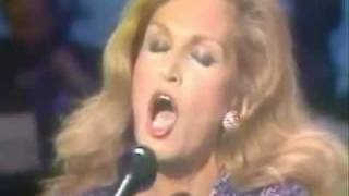 Dalida - il pleut sur Bruxelles (live sterio1981)